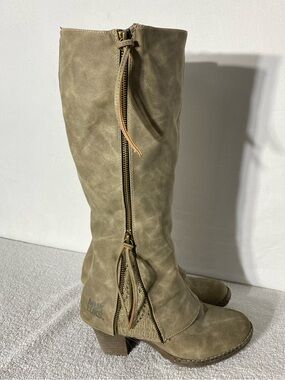 Muk Luks Lacy Taupe Faux Leather Sherpa Lined Knee High Heeled Boots Size 8